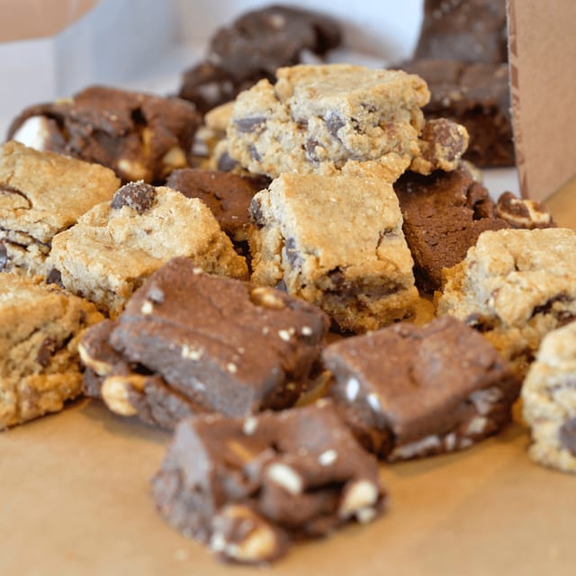 Deluxe Cookie Tray.
